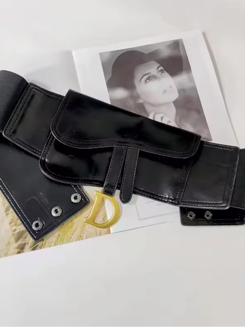 Couture Black Leather Cinch Belt with Signature Gold D - Picture 4 of 5